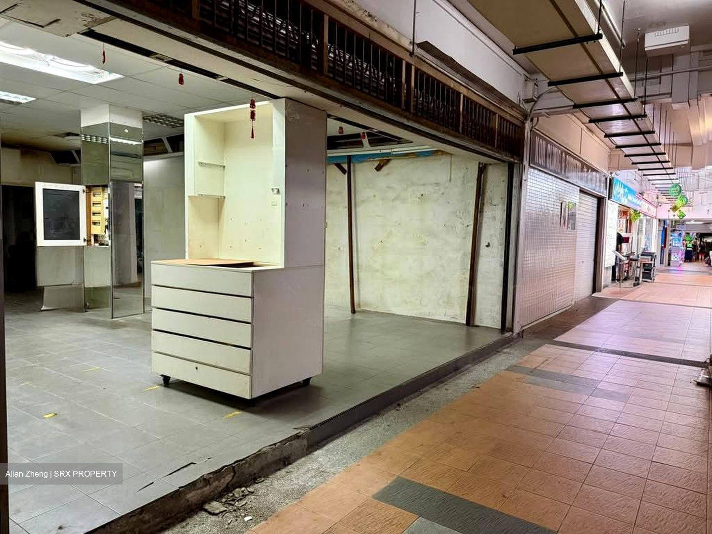 Bukit Batok West Avenue 8 (D23), Shop House #581716381